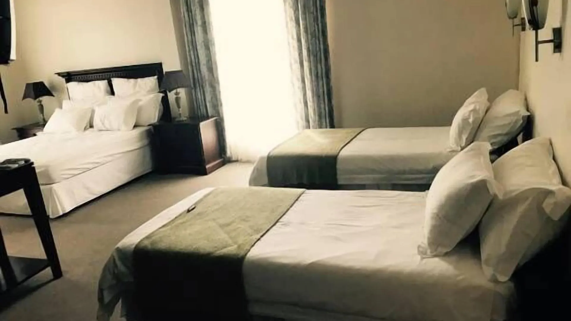Guest house 39 On Church Guesthouse And Conferencing Port Elizabeth